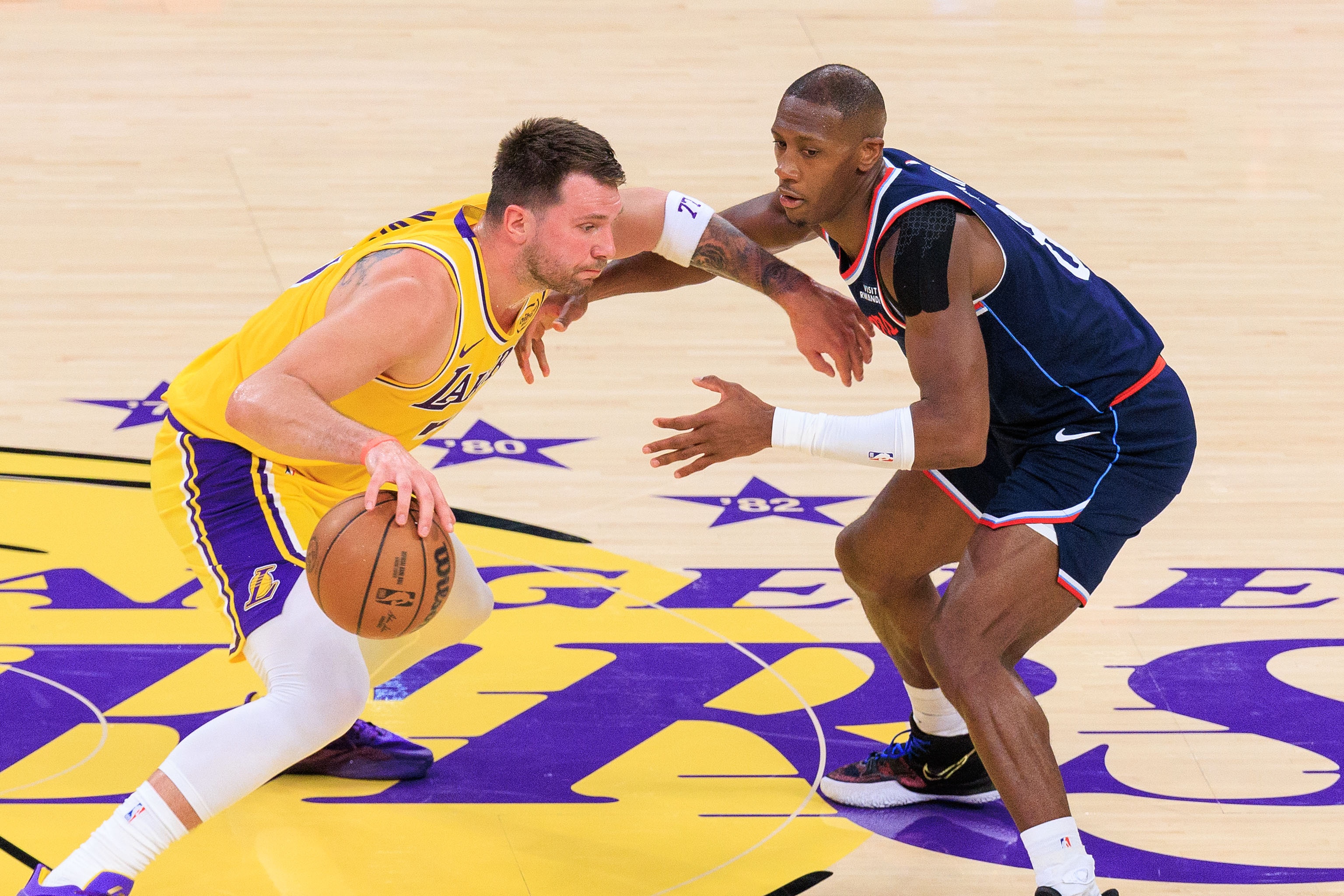 九游app-和东契奇有Beef？邓恩：我们是良性竞争 我就是给他制造麻烦